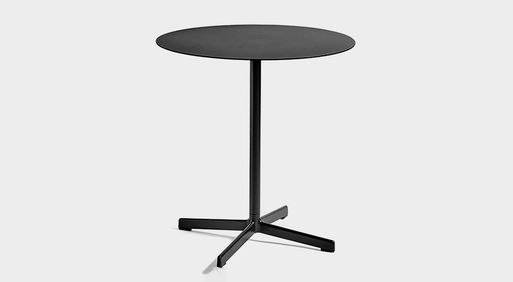 Neu ダイニングテーブル / HAY